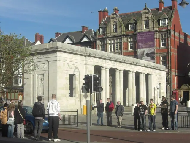 Southport War Memorial - Colonnade