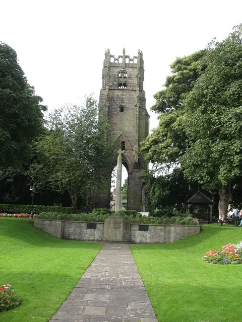 War Memorial & Greyfriars Tower