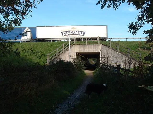 M1 crossing Ash Lane, Garforth