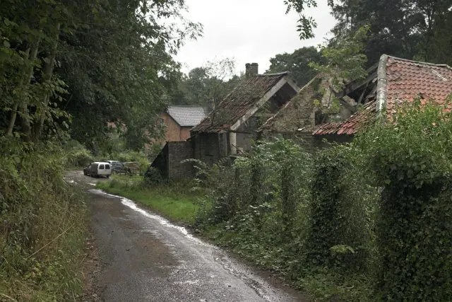 Ruined barn