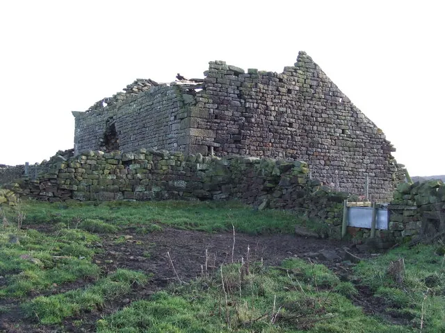 Ruined Barn (Wakefield Folly)