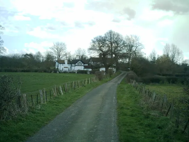 Cottages by bridge over Trent & Mersey canal nr Whatcroft Hall