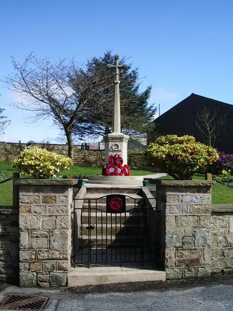 War Memorial, Chipping