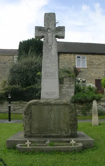 War Memorial - High Street, Clifford