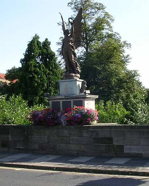 War Memorial on Bridge