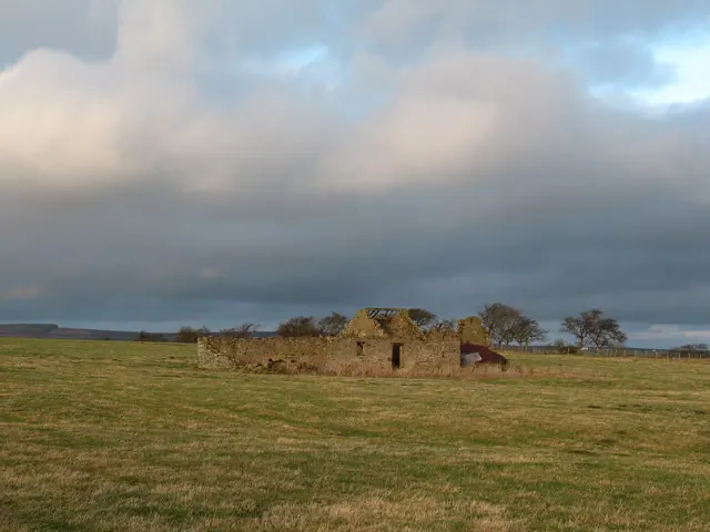 Ruined barn, Lartington Green