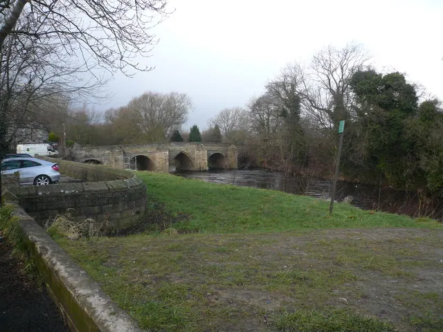 B5057 Crosses River Derwent at Darley Bridge