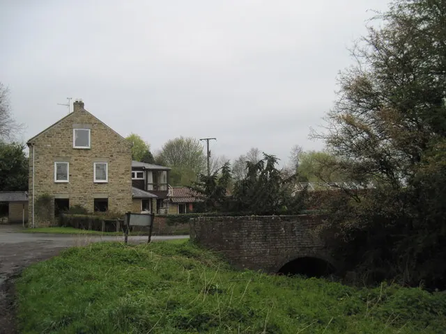 Mill  Bridge  from  Skeugh  Lane  (Track)