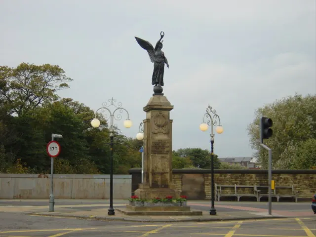The Five Lamps, Waterloo