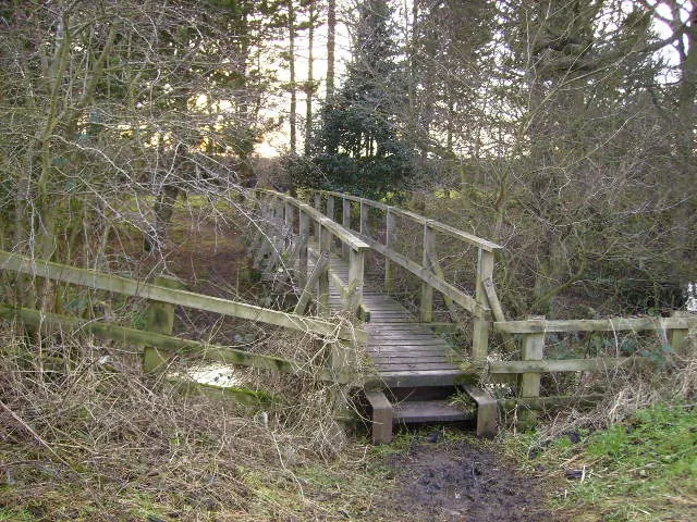 Footbridge over the River Derwent near Low Mill