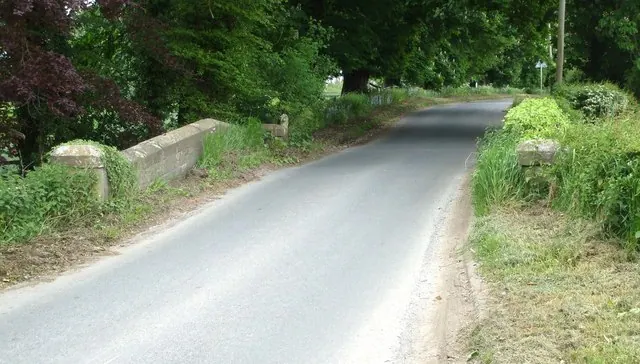 Manor Lane over Thornthorpe Bridge