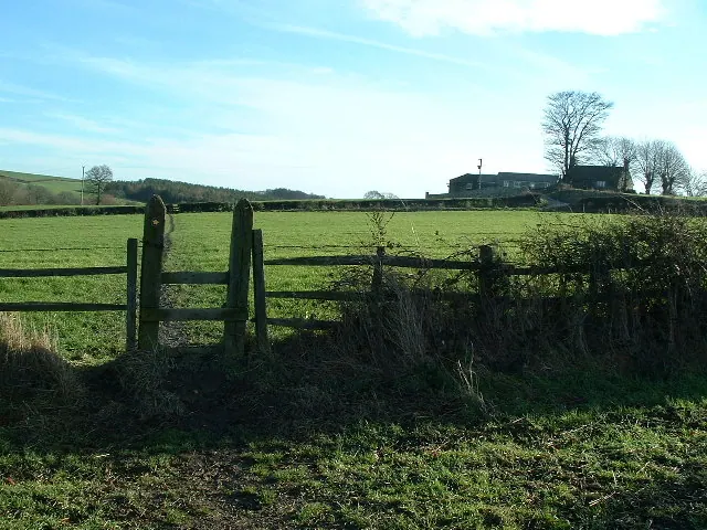 Footpath across fields near Flockton