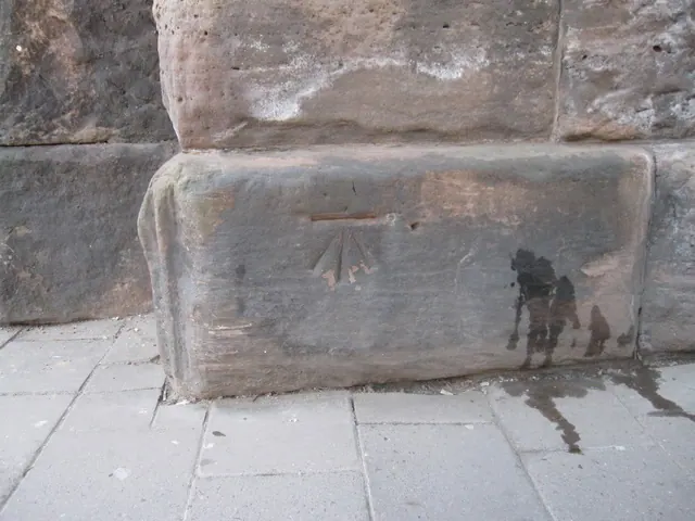 1GL bench mark and bolt on Church Street railway bridge