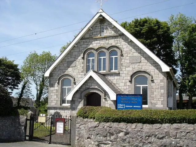 Cynfaen Chapel, Calcoed