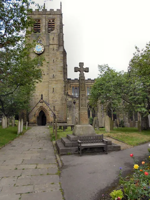 St Gregory's Church and War Memorial, Bedale