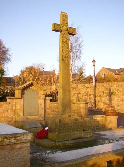War Memorial, Halton