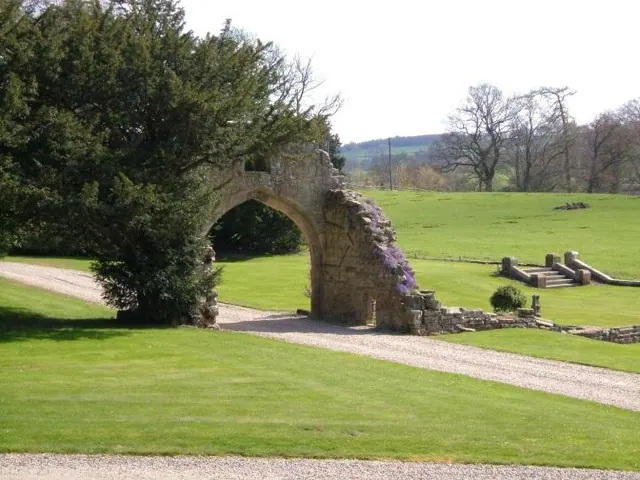 Hartforth Hall arch