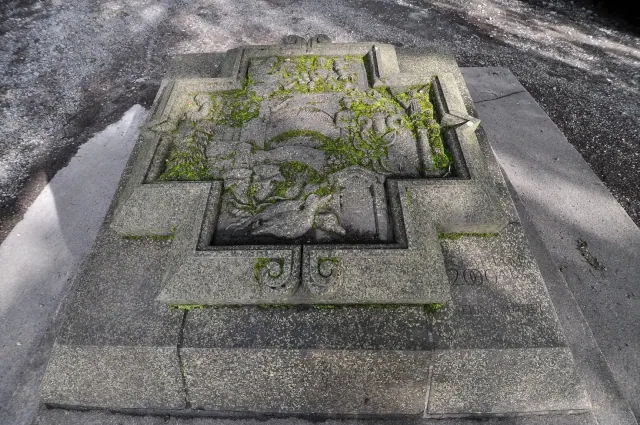 Millennium memorial stone carving