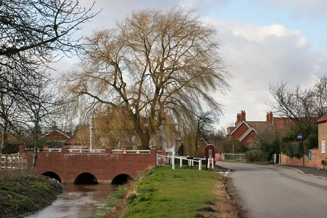 The bridge over the beck, Lockington