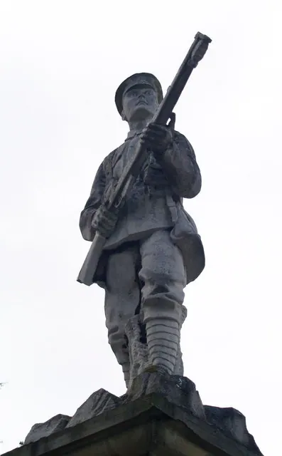 Soldier on top of war memorial, Conisbrough