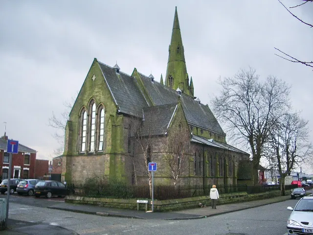 Bridge House (St Luke's Church)