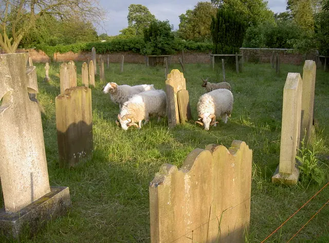 Raskelf church graveyard