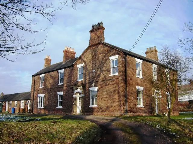Manor  Farm  South  Cliffe