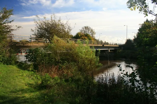 The A5111 crosses the River Derwent