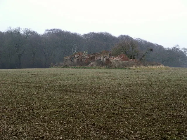 Roe Hill Farm (ruin)