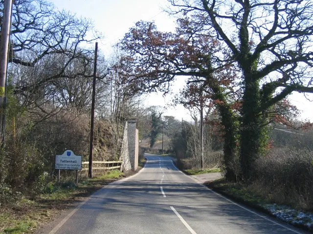 Approaching Tattenhall from the North West