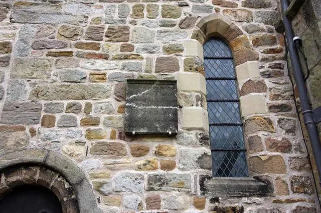 St Mary's Church, Kirkby Lonsdale, Cumbria - Wall monument