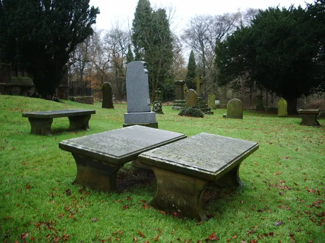 St Mary-le-Ghyll Church, Barnoldswick,Graveyard