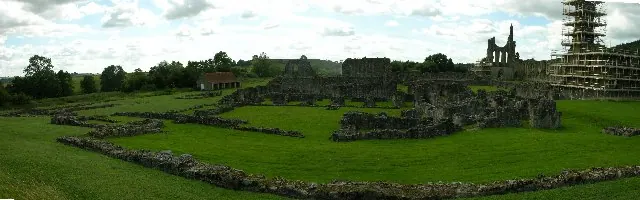 Rear view of Bylands Abbey