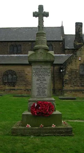 East Ardsley War Memorial - St Michael's Churchyard, Church Street