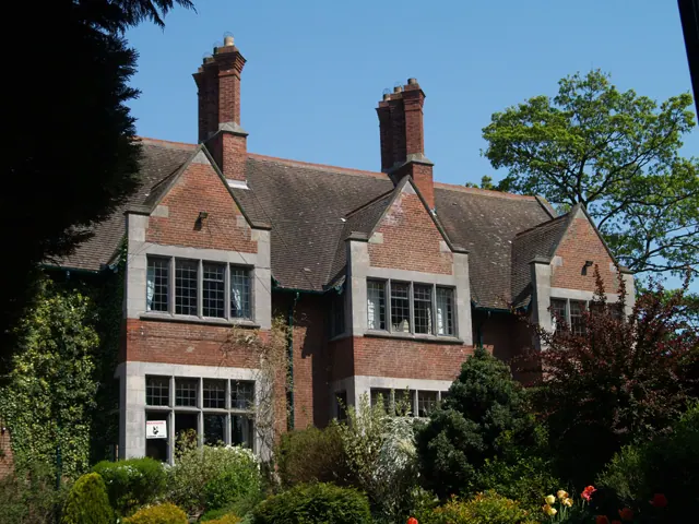Ormesby House, Church Lane