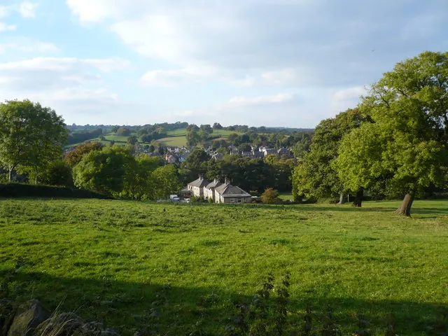 Cotton Mill Hill - View across Fields