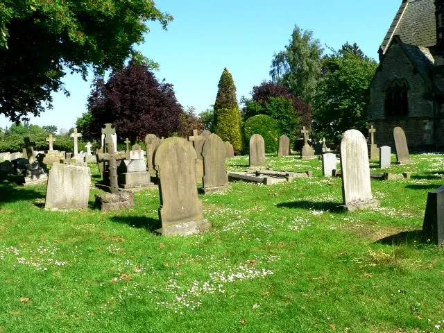 Churchyard, North Ferriby