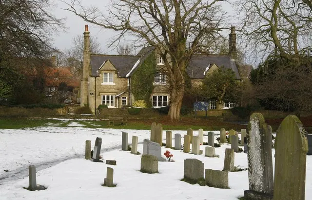 St Nicholas' Churchyard, West Tanfield