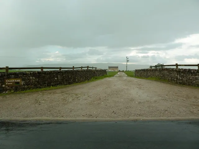 Road to Church Hall Farm, Wigglesworth