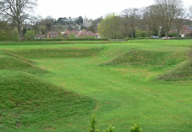 Earthworks at Ashby de la Zouch Castle