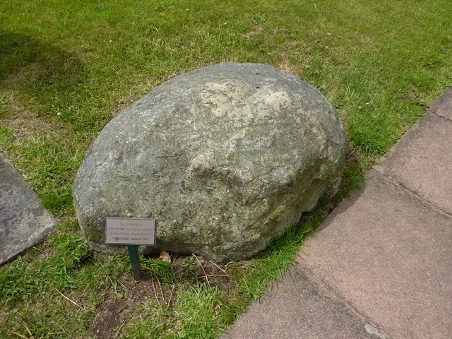 St Anne's Church, Woodplumpton, The grave of Meg Shelton